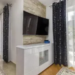 Sea Villa *
